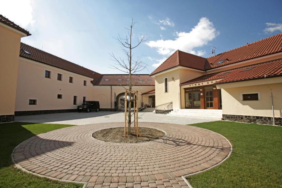 Chateau Krakovany Exterior foto